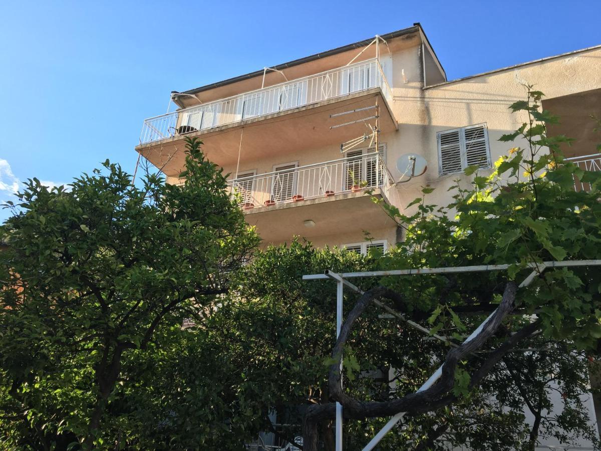 Hilda Vela Apartment Podgora Exterior foto